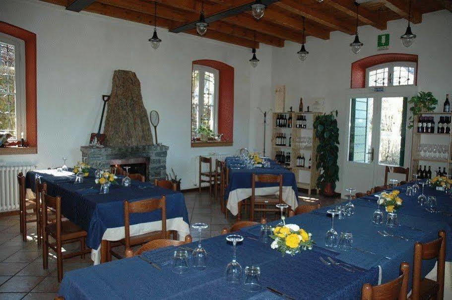 Ristorante Hotel Falchetto Brunate Exterior photo